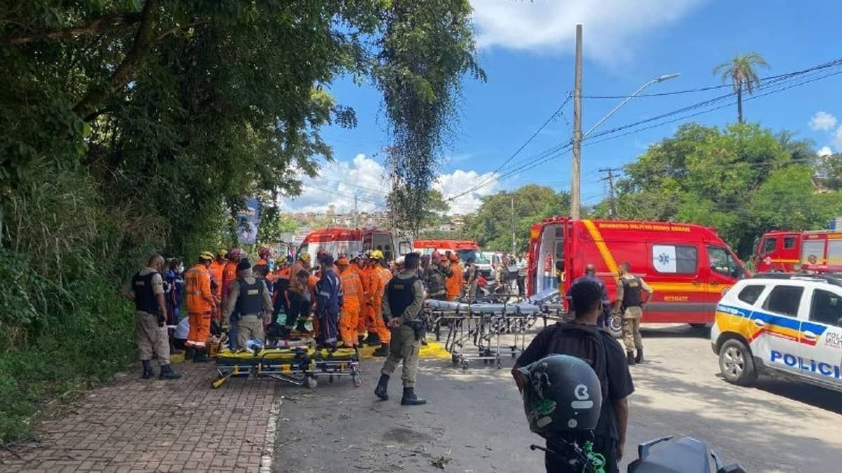 Van escolar tomba e deixa dezenas de feridos em Santa Luzia