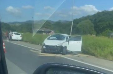 O feriado prolongado de Finados terminou com 29 mortos nas rodovias estaduais e federais de Minas, conforme balanço divulgado nesta terça-feira pelas polícias Militar Rodoviária e Rodoviária Federal.