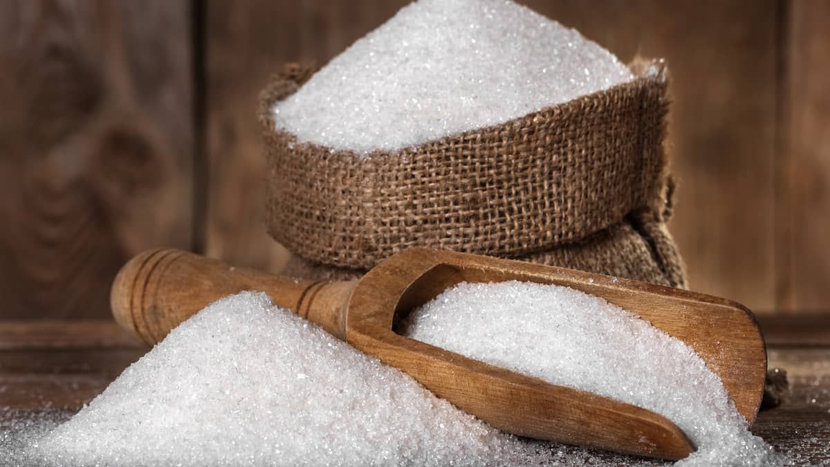 Açúcar faz mal à saúde? Saiba riscos e como consumir de forma equilibrada