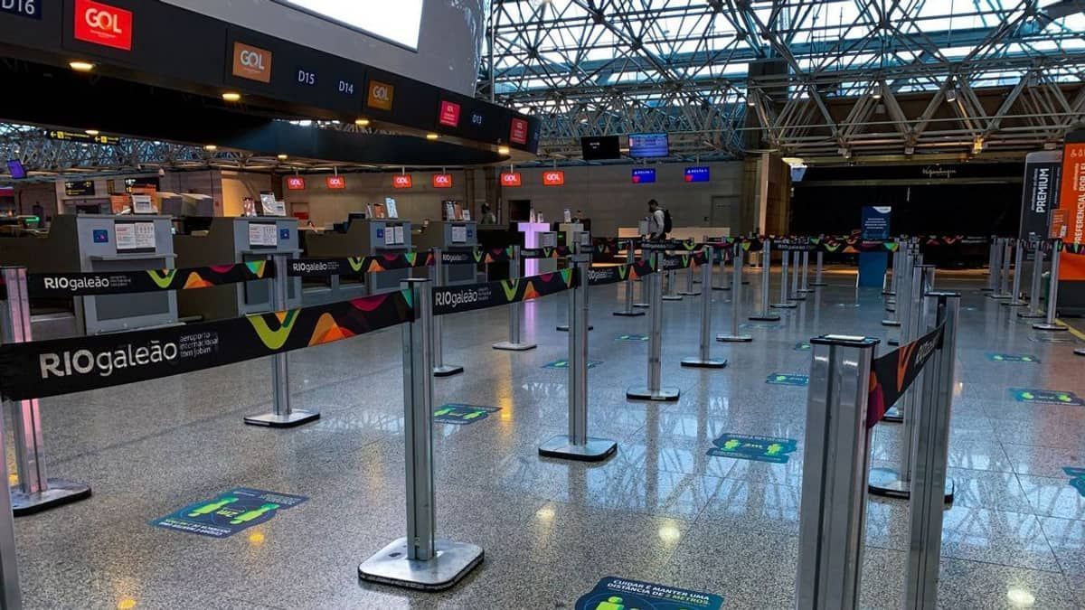 Alemão é preso por dívida de pensão ao desembarcar em aeroporto do RJ