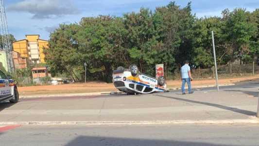 O militar foi encaminhado para o hospital com dores no braço após o incidente