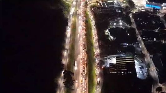 Em função do acidente, o trecho apresenta lentidão no sentido Betânia