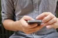 Especialistas revelam hábitos simples para ajudar a reduzir o vício em celular