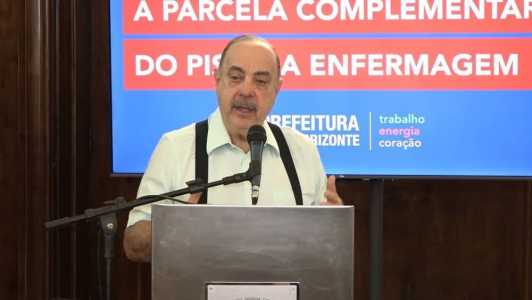 O piso nacional é de R$ 4.750 para enfermeiros