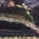 Acidente com carros e moto interdita Elevado Dona Helena Greco; há reflexos no Centro de BH