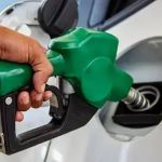 Gasolina fica 1% mais barata em postos na Grande BH em outubro