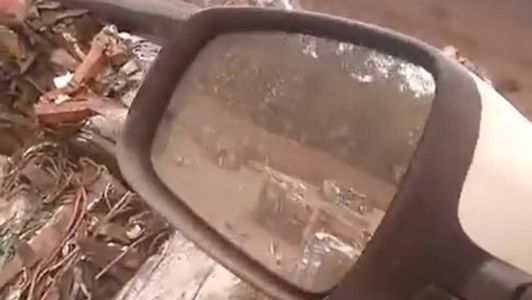 Nenhum dos passageiros do veículo se feriu