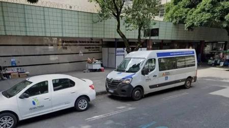 O Hospital das Clínicas confirmou, em nota, os setores afetados com superlotações