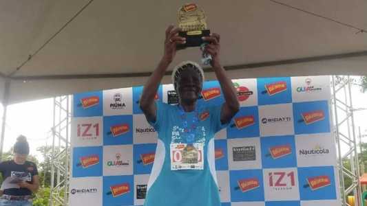 Adelmira já ganhou mais de 50 prêmios em corridas