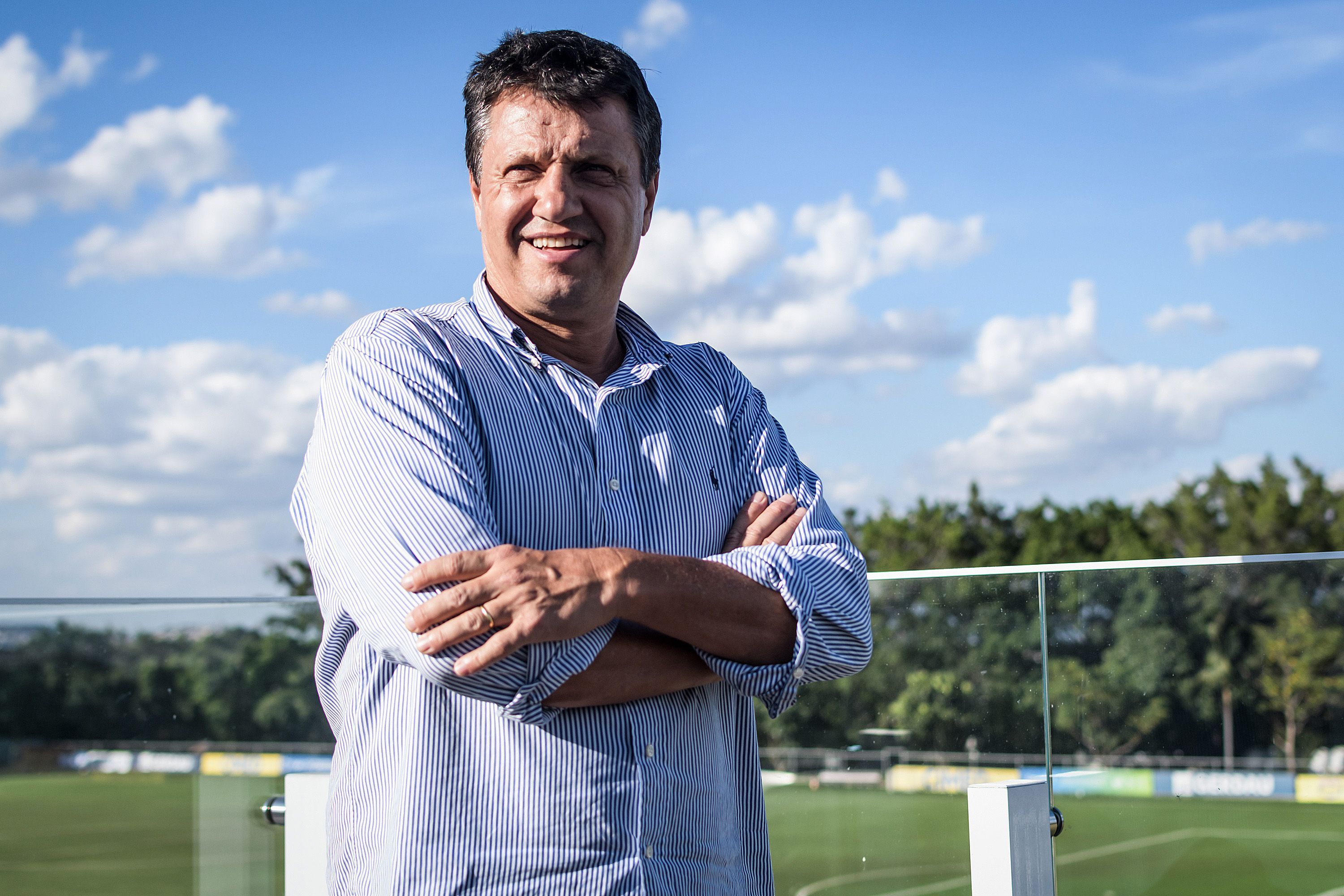 Cruzeiro oficializa retorno de Adilson Batista; ex-auxiliar também é contratado
