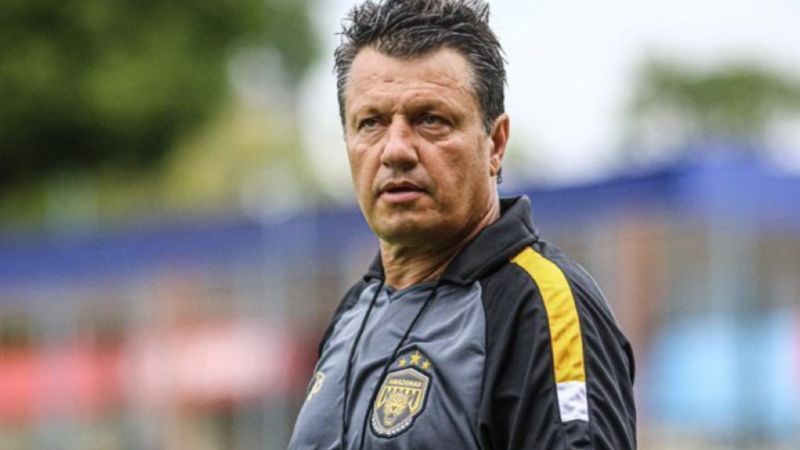 Adilson Batista deixa Amazonas e confirma acerto com o Cruzeiro