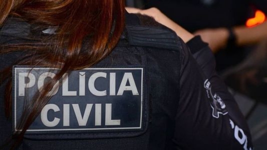 Adolescente é apreendido por ameaçar advogada que defende sua mãe em caso de violência doméstica.