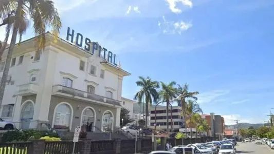 Adolescentes têm alta da UTI após melhora no quadro clínico