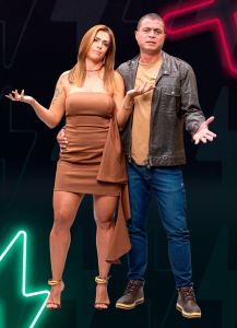 Adriana e Dhomini estão no Power Couple Brasil