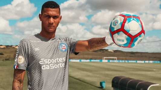 Adriel foi anunciado pelo Bahia nesta quinta-feira (27)