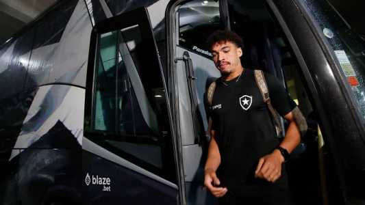 Adryelson está entre os relacionados do Botafogo para partida contra o Palmeiras