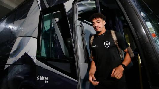 Adryelson está entre os relacionados do Botafogo para partida contra o Palmeiras