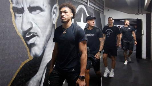 Adryelson está entre os titulares do Botafogo para a partida contra o Magallanes