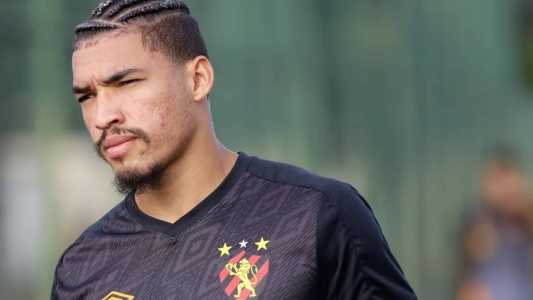 Adryelson foi lançado para o futebol na base do Sport
