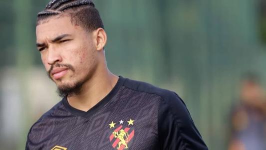Adryelson foi lançado para o futebol na base do Sport