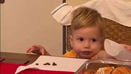 A família nega que a mãe teria vendido o pequeno