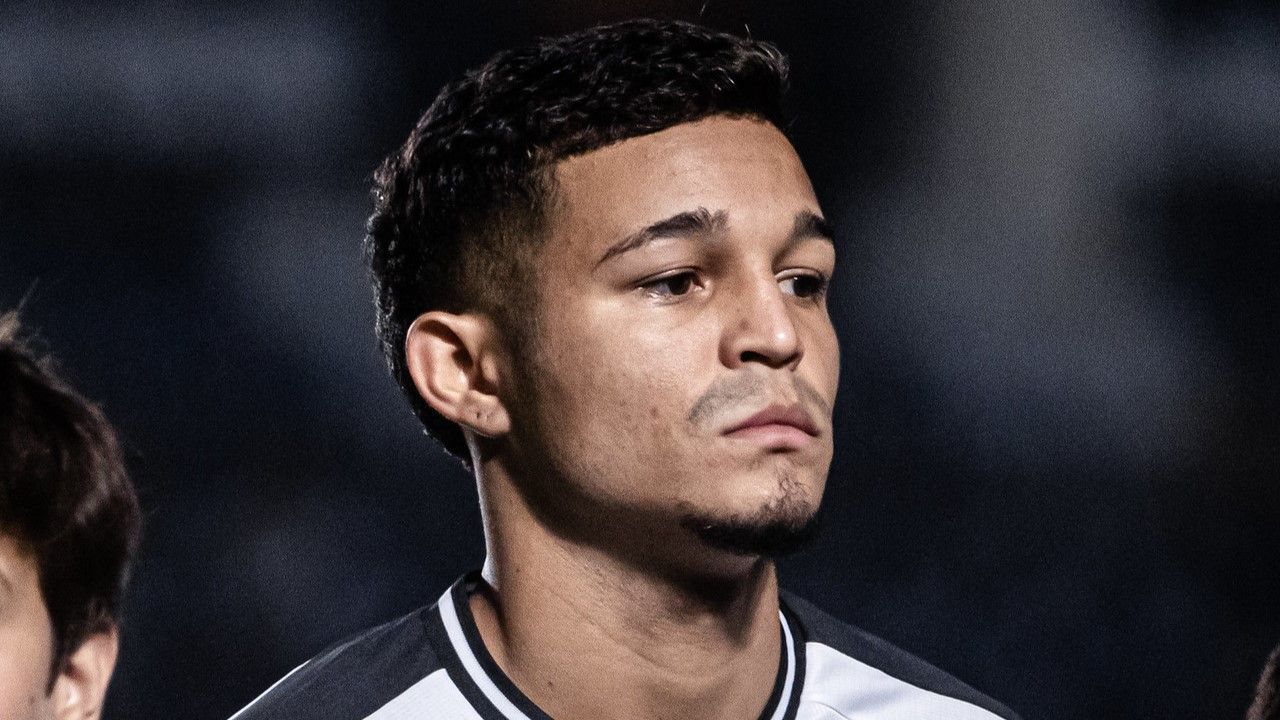 Adson, do Vasco, desperta interesse de clube do México, revela empresário