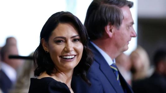 Advogado de Bolsonaro no caso das joias assume defesa de Michelle.