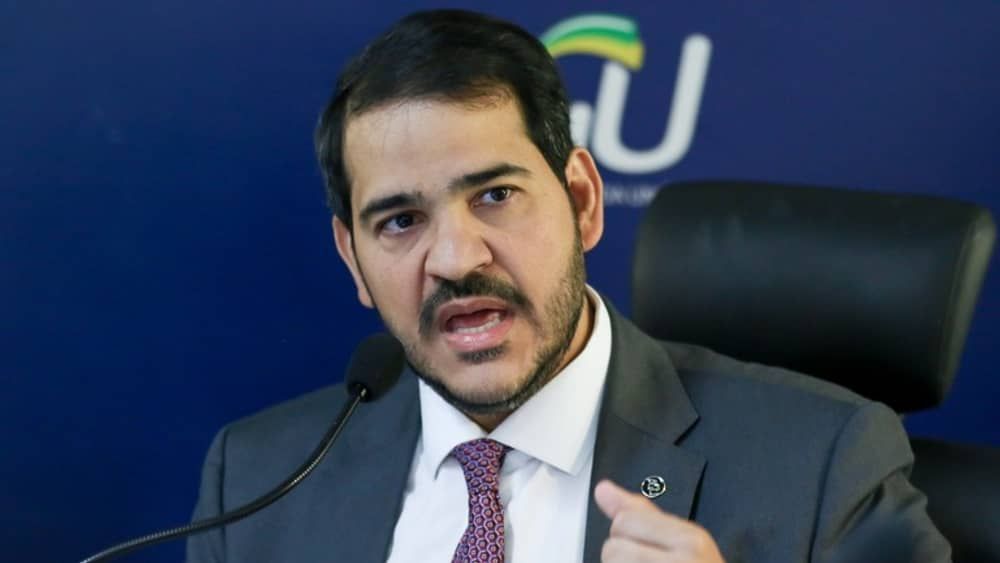 Na briga pela cadeira do STF, Jorge Messias se reúne com Lula nesta sexta-feira