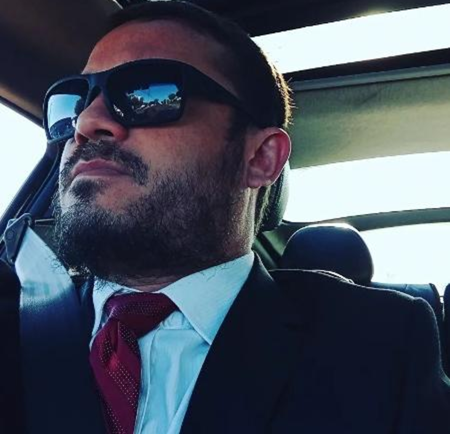 Foto mostra Daniel Genessini Honesko, advogado de 35 anos morto pelo irmão no Paraná
