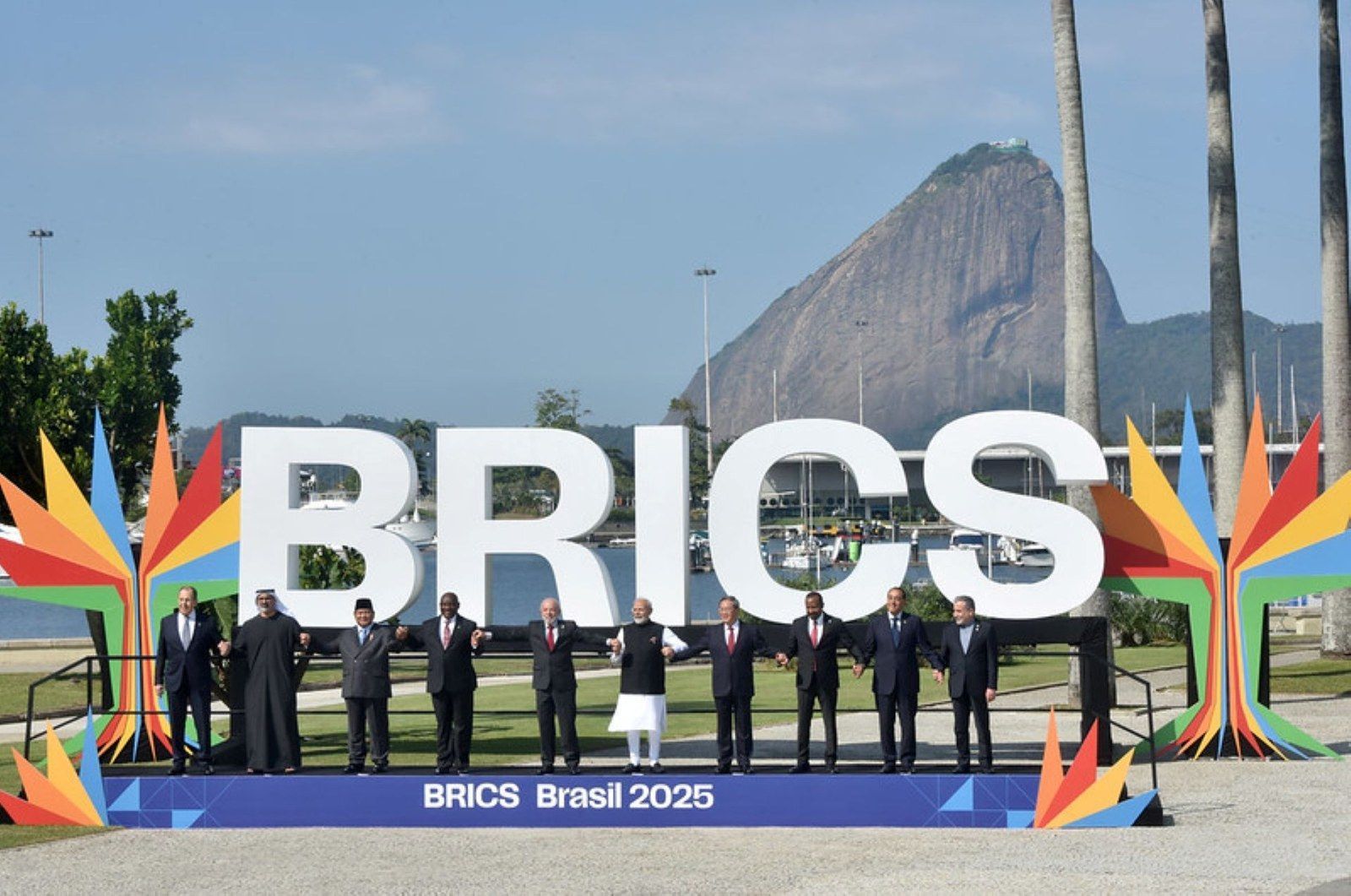 Aeronáutica intercepta 3 aviões, 81 drones e proíbe 170 decolagens; veja proibições durante o Brics, no RJ