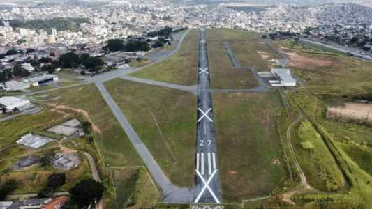 Aeroporto Carlos Prates