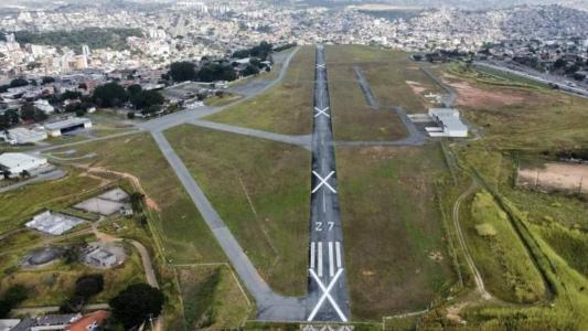 Aeroporto Carlos Prates