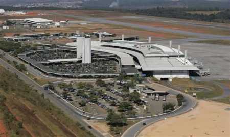 Foto aérea mostra o Aeroporto Internacional de Belo Horizonte, em Confins