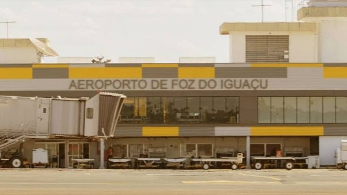 Ameaça de bomba em aeroporto de Foz do Iguaçu mobiliza Polícia Federal