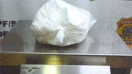 Droga foi apreendida no aeroporto