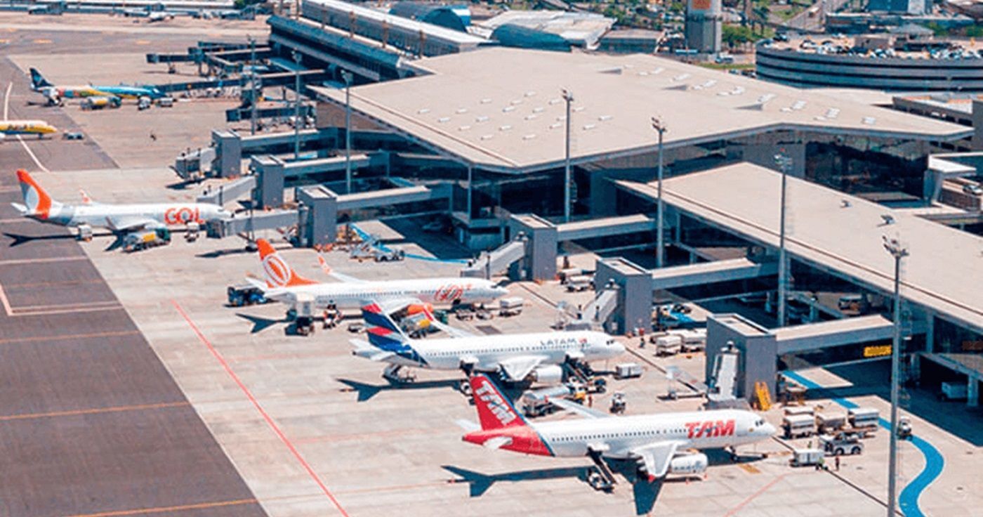 Chuva no RS: Aeroporto de Porto Alegre suspende operações por tempo indeterminado