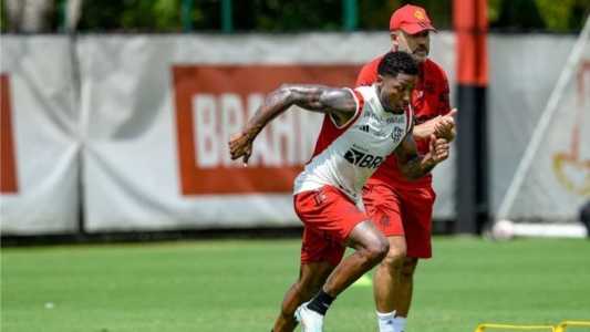 Afastado do Flamengo, Marinho vai reforçar o São Paulo