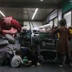 Mais de 140 afegãos estão acampados em aeroporto de São Paulo