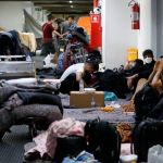 Afegãos serão transferidos do aeroporto para Praia Grande