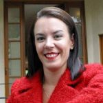 Golpista australiana que roubou quase R$ 100 milhões e sumiu 'está morta', diz juíza