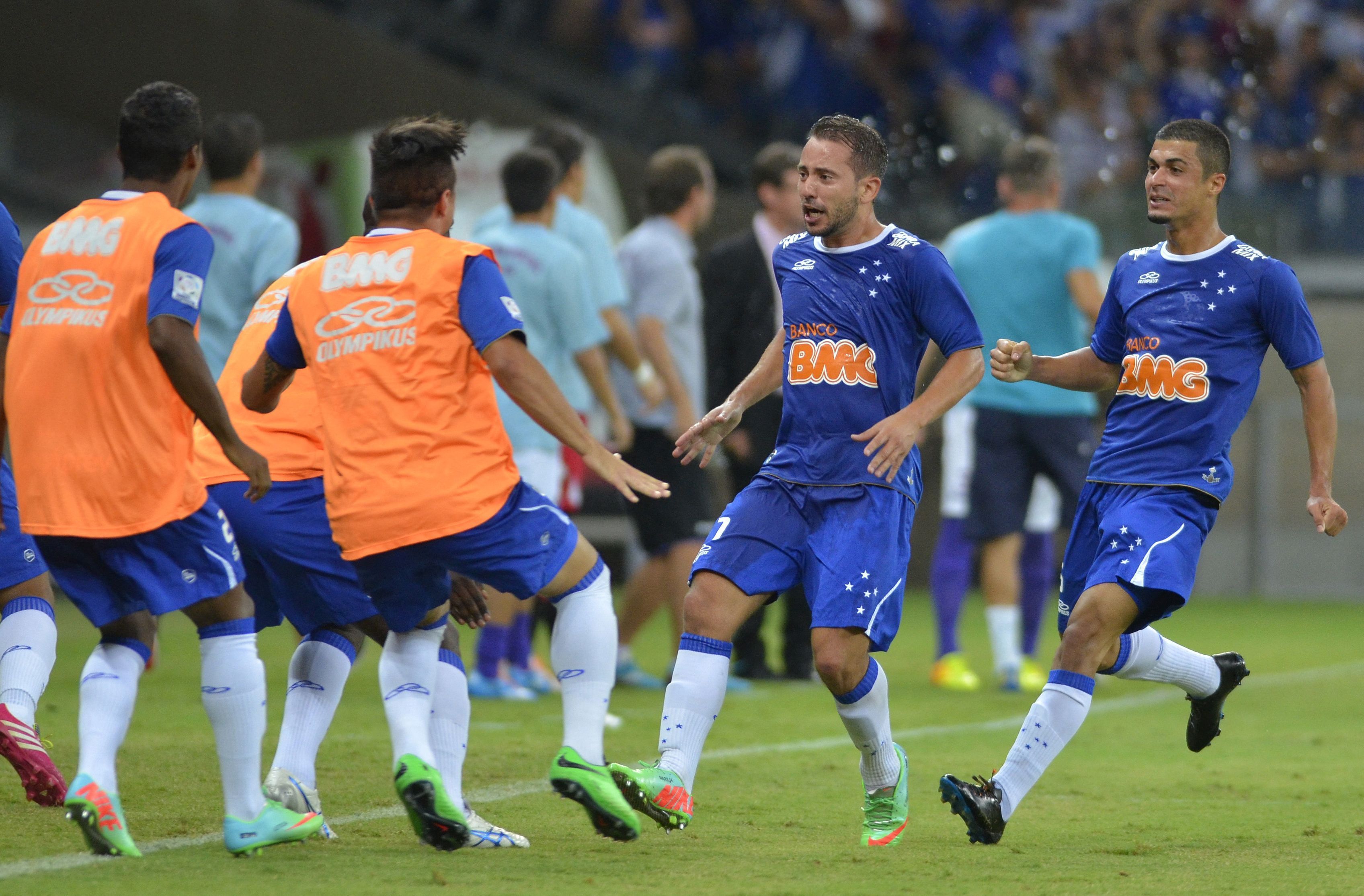 Ídolo do Cruzeiro surpreende em ‘vício’ por Candy Crush: ‘Nível 15 mil’