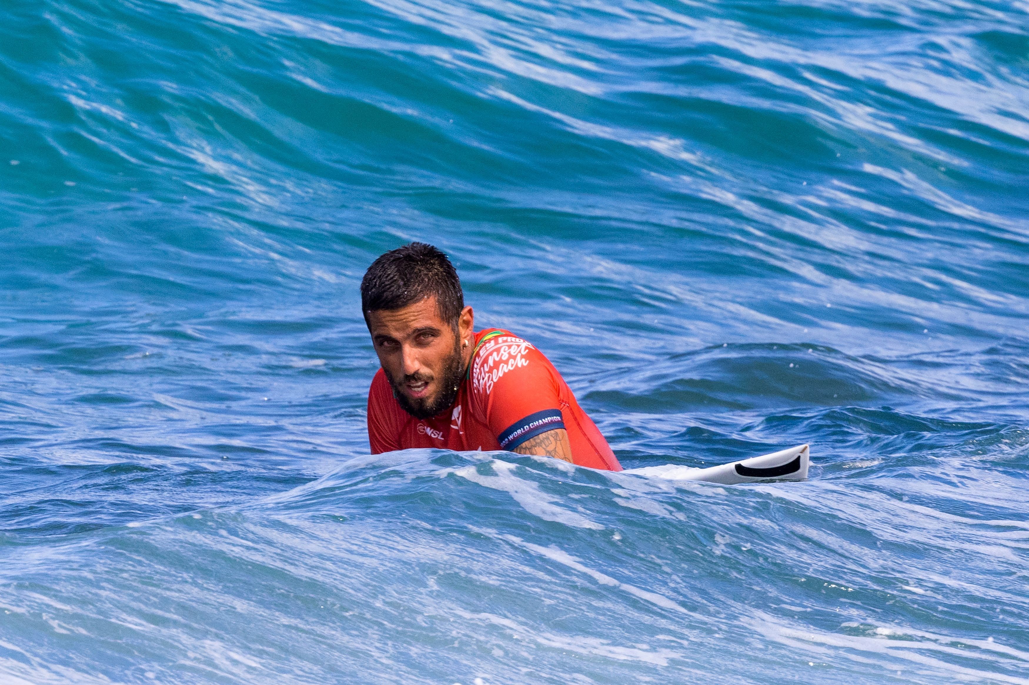 Fotógrafo se desculpa por incidente, e Filipe Toledo minimiza: 'Foi uma infelicidade'