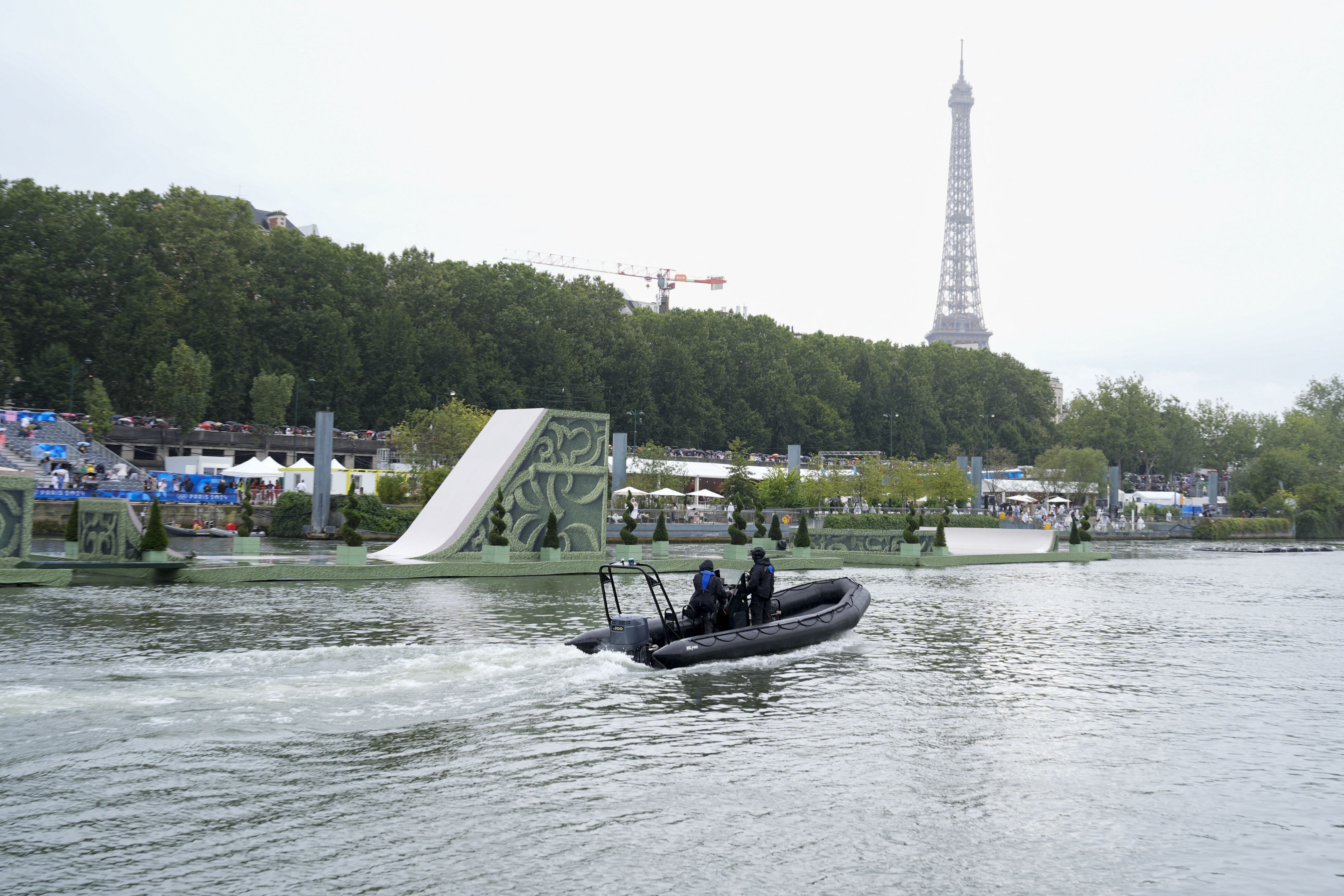 Paris 2024: treino para maratona aquática no Rio Sena é cancelado