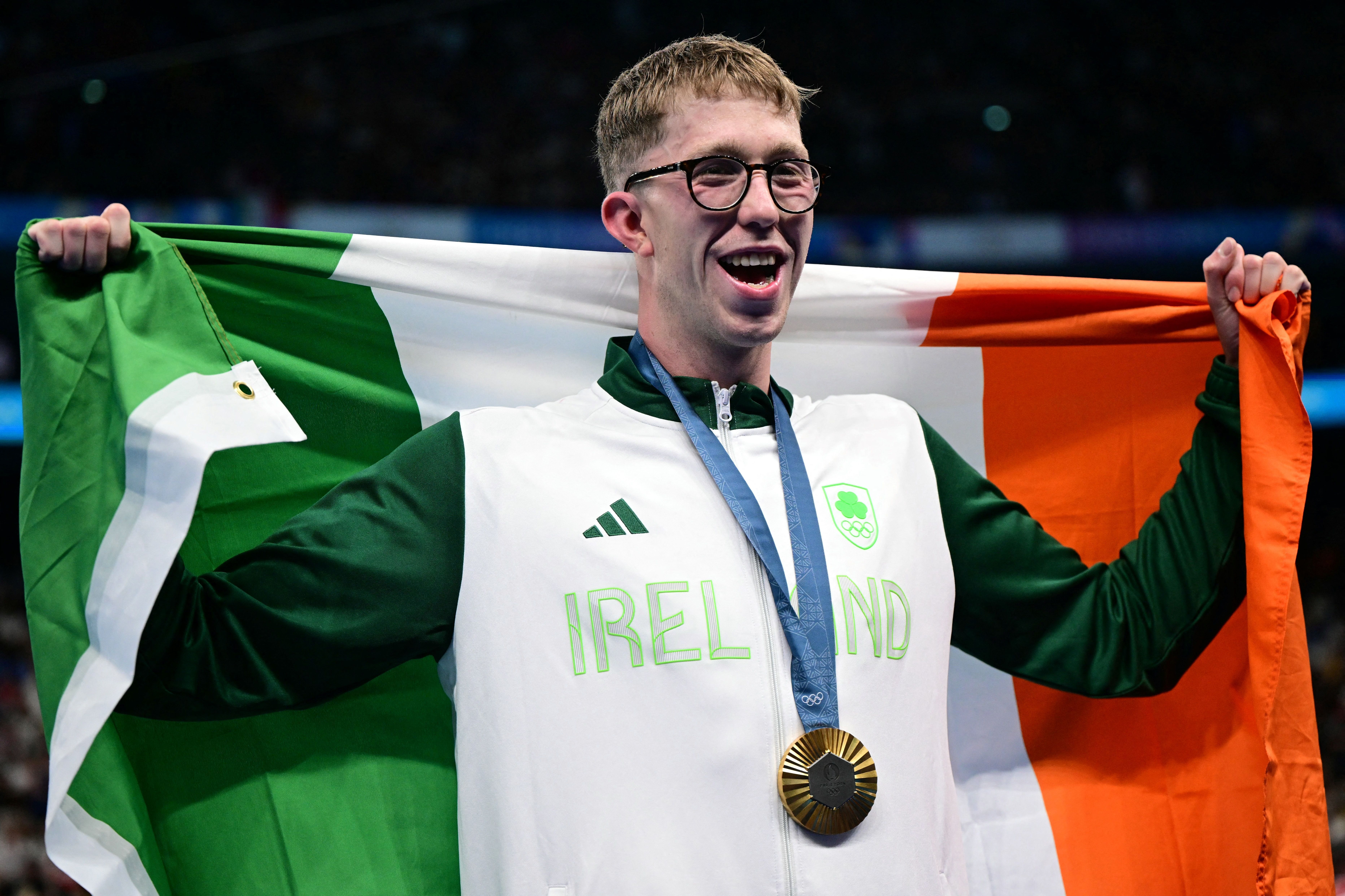 Nadador da Irlanda que participou de Game of Thrones bate recorde em Paris 2024