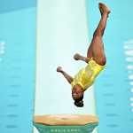 Com chance de ouro, Rebeca Andrade disputa final do salto neste sábado (3)