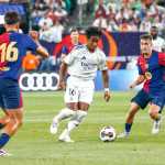 Endrick faz primeiro clássico contra Barcelona e é ironizado pela imprensa: 'Procura-se'