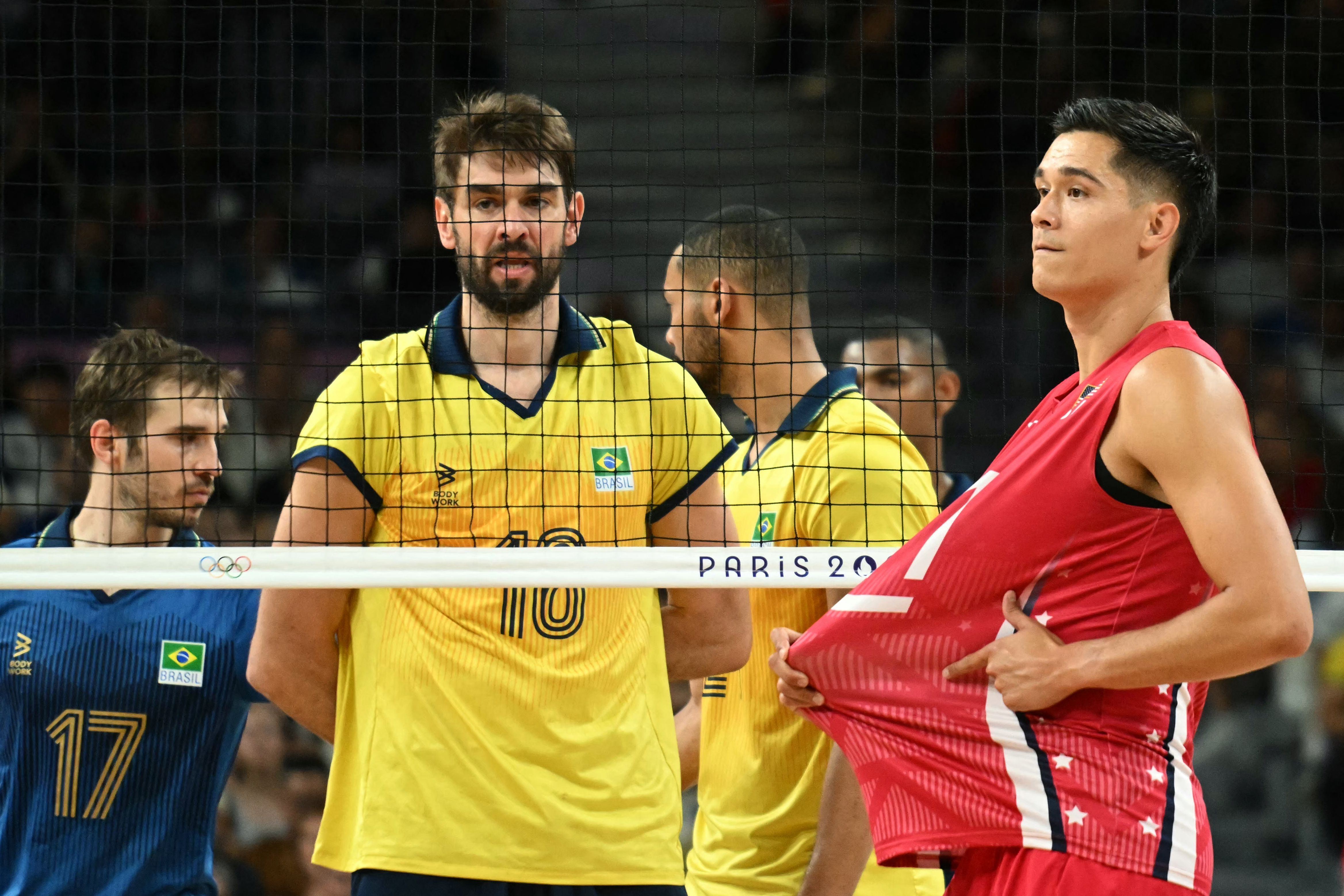 Em crise, vôlei masculino quebra escrita de 24 anos em Jogos Olímpicos
