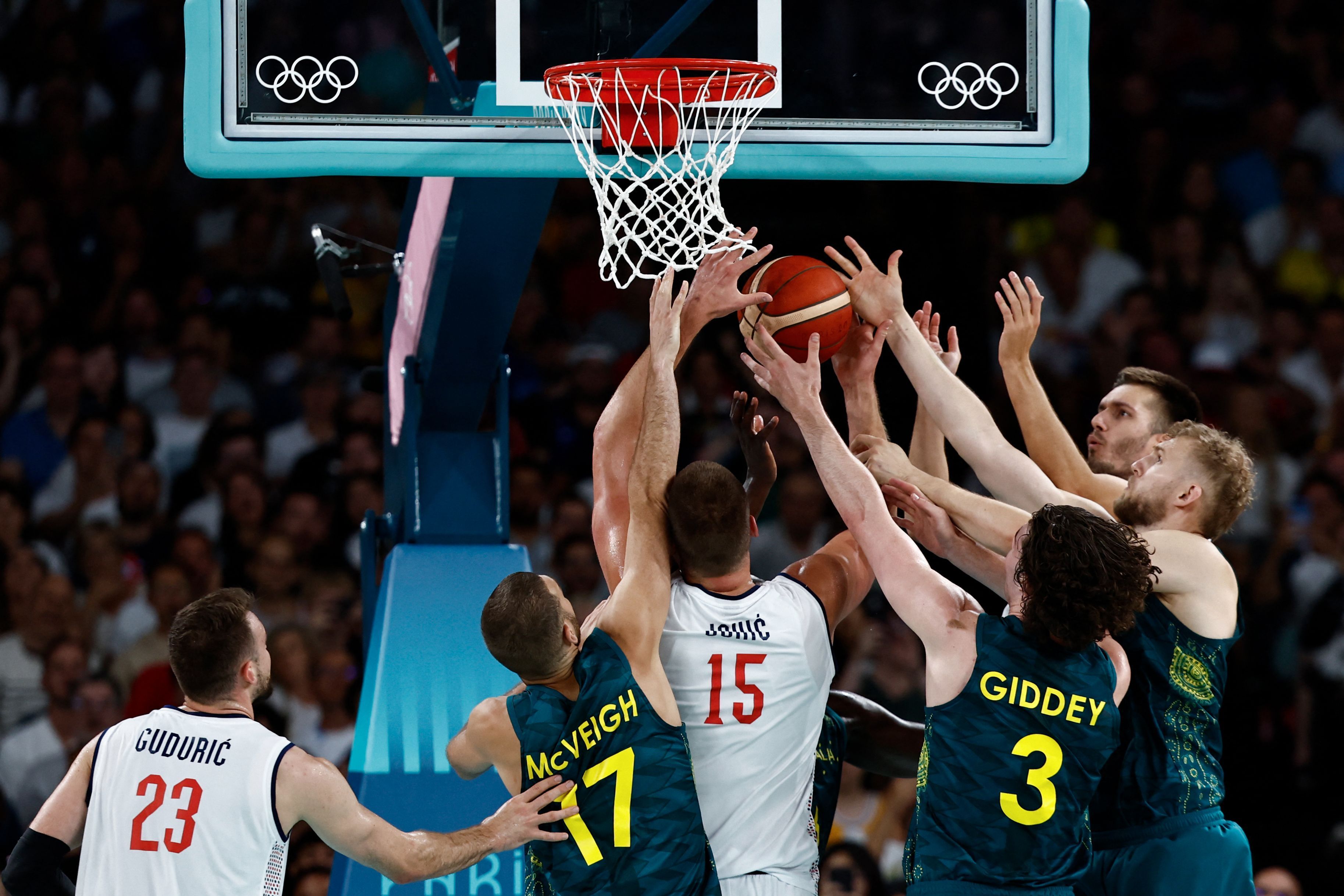 Paris 2024: Sérvia e Alemanha garantem vaga na semifinal do basquete masculino