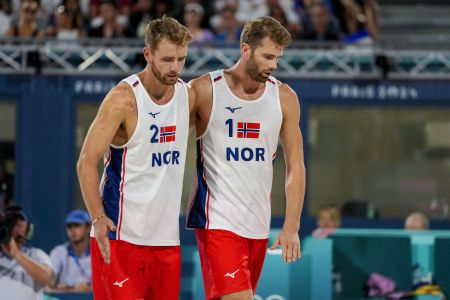 Noruegueses Mol e Sorum garantem bronze no Vôlei de Praia Masculino nos Jogos Olímpicos de Paris