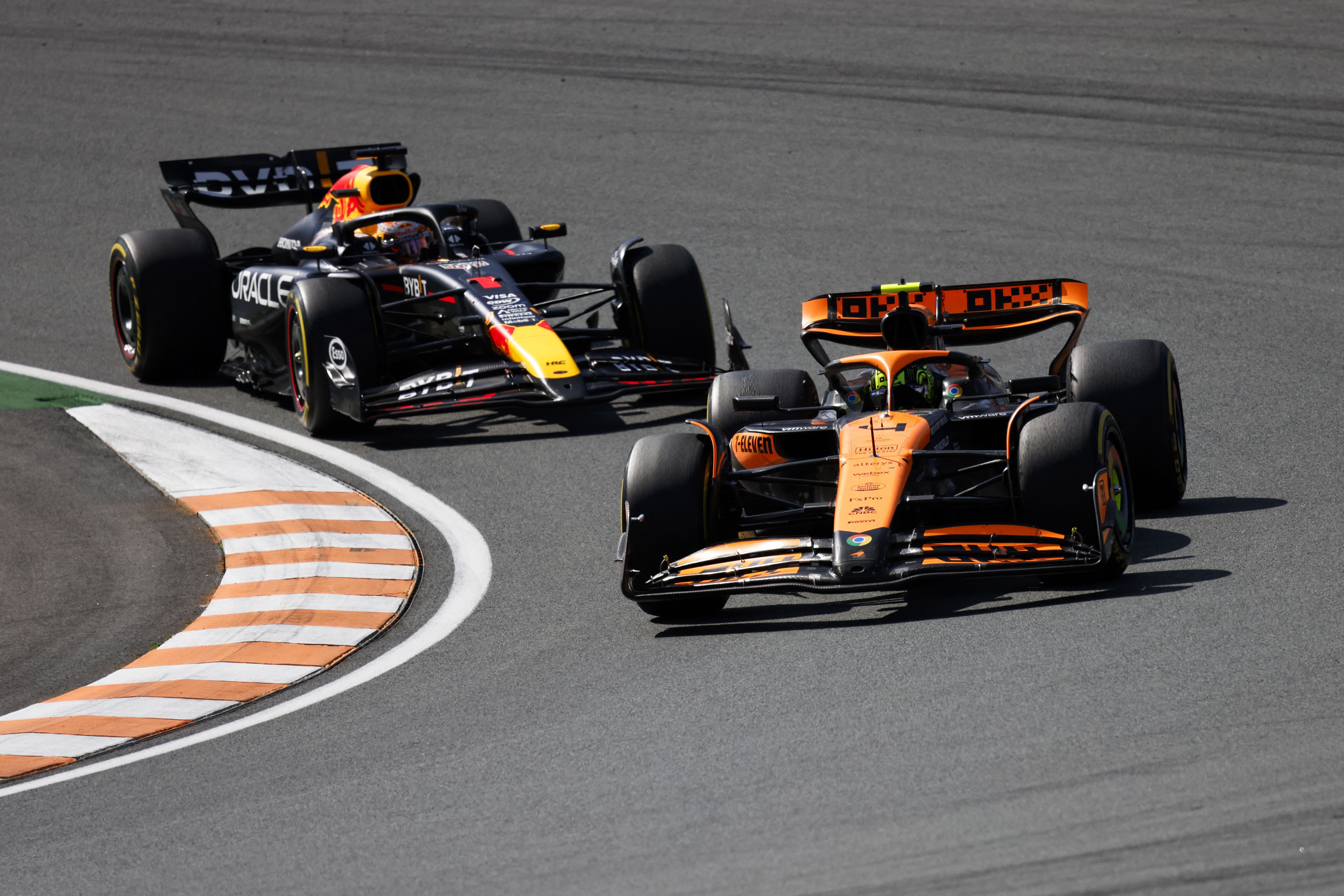 Norris supera Verstappen, vence GP da Holanda e conquista segundo triunfo na F1